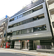 東京本社外観